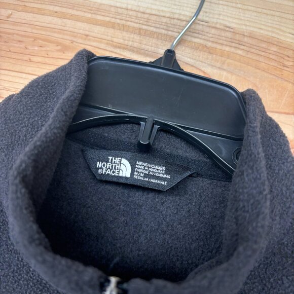 North Face Sweater Mens Medium Gray Fleece 1/4 Zip Pullover Lightweight Outdoors - Picture 2 of 10